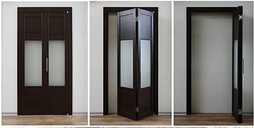Шпонированные двери гармошка с матовыми стеклянными вставками Красноярск